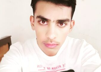 Tariq Hussain, 32 years oldKhushab, Pakistan